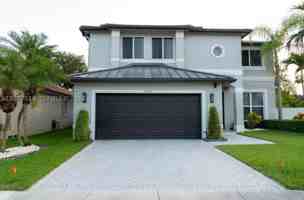 featured image of 2818 Sw 177th Ave