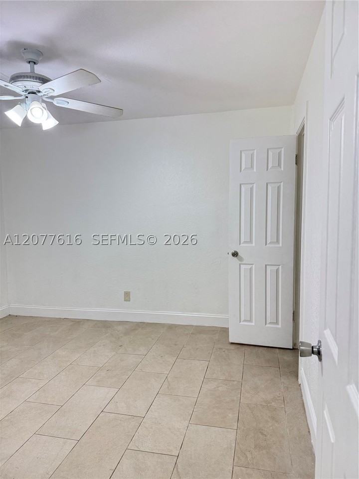 183 Silver Beach Rd - Photo 2 of 11