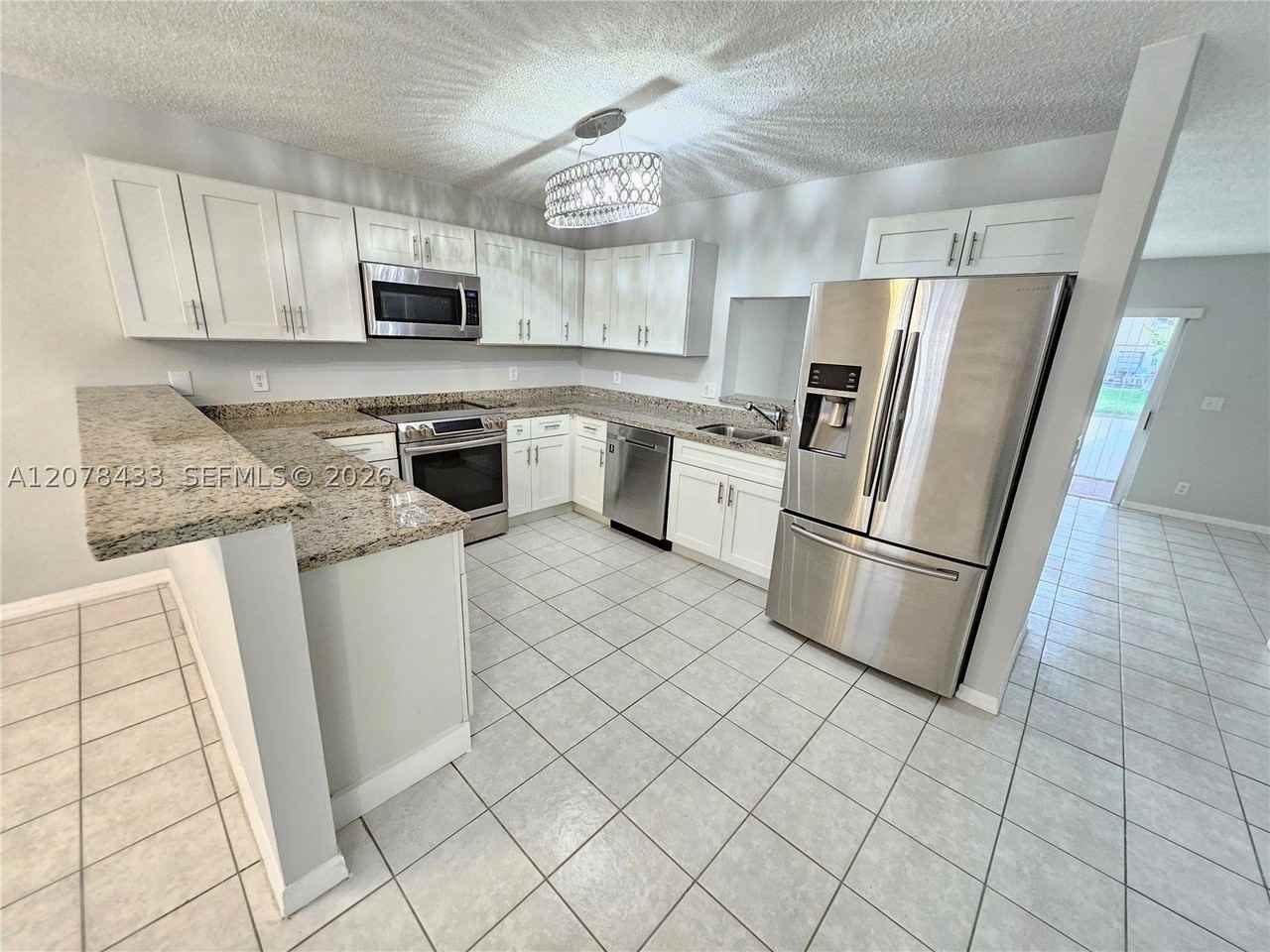 9505 Nw 42nd St #9505 - Photo 4 of 30