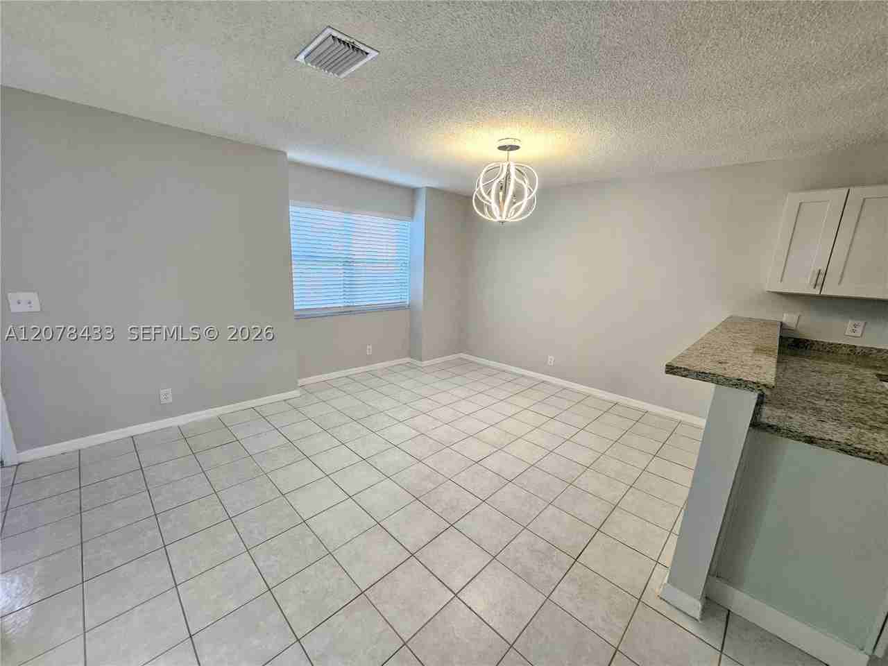 9505 Nw 42nd St #9505 - Photo 5 of 30