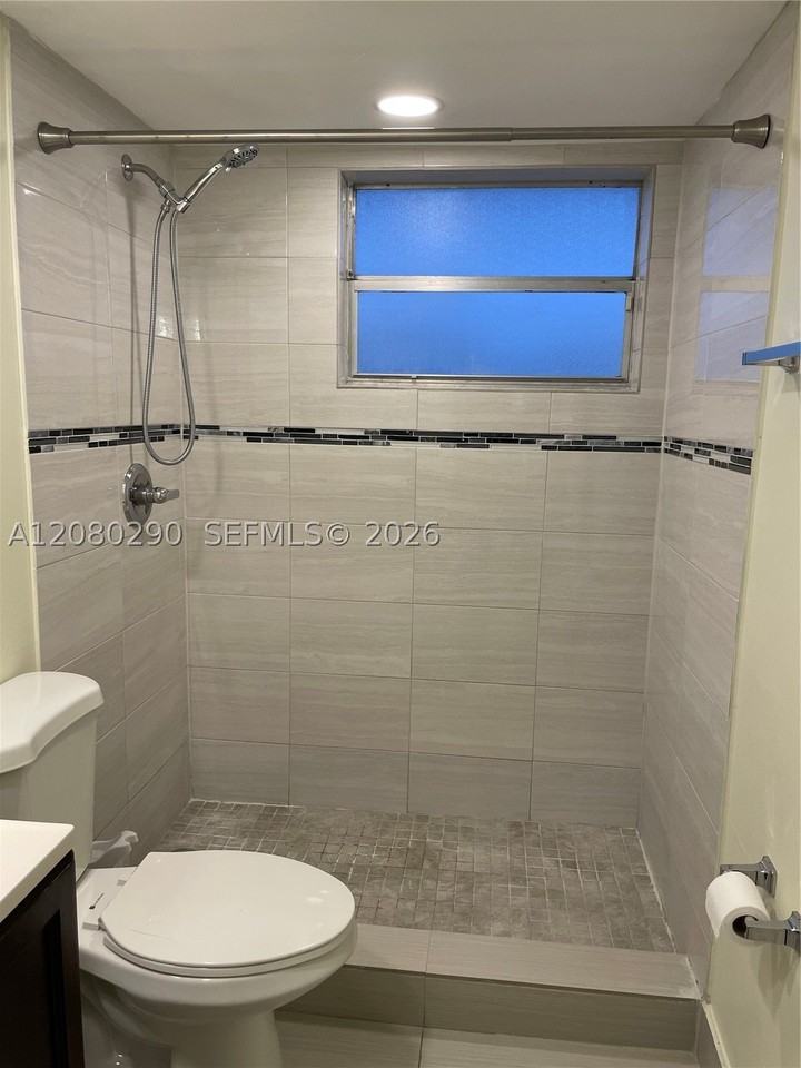 14150 Sw 84th St #208I - Photo 7 of 19