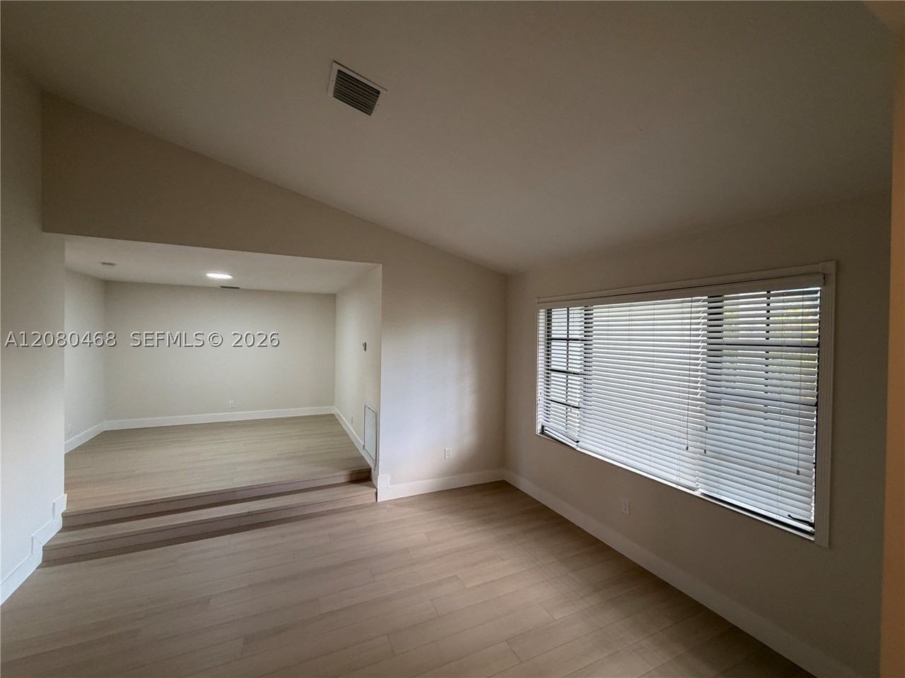 10379 186th Ct S - Photo 3 of 31
