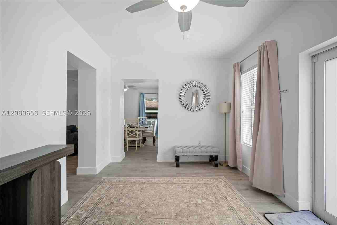 836 Nw 33rd Ave #A - Photo 7 of 30