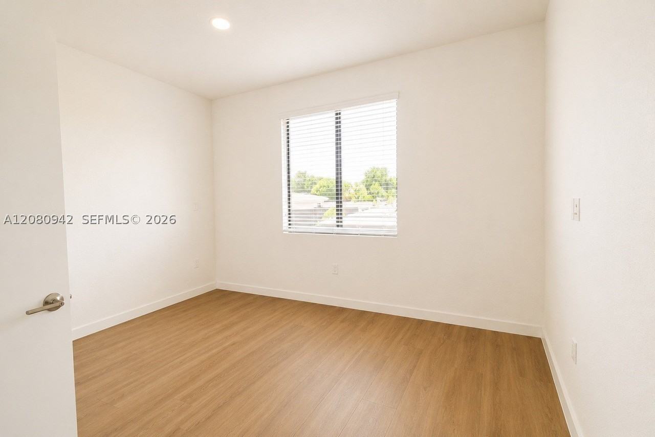 19440 Sw 125th Ave #A - Photo 7 of 21