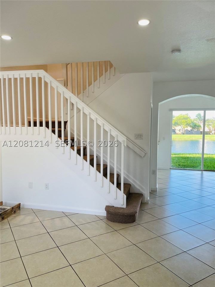 2847 Se 15th Rd #80 - Photo 2 of 21