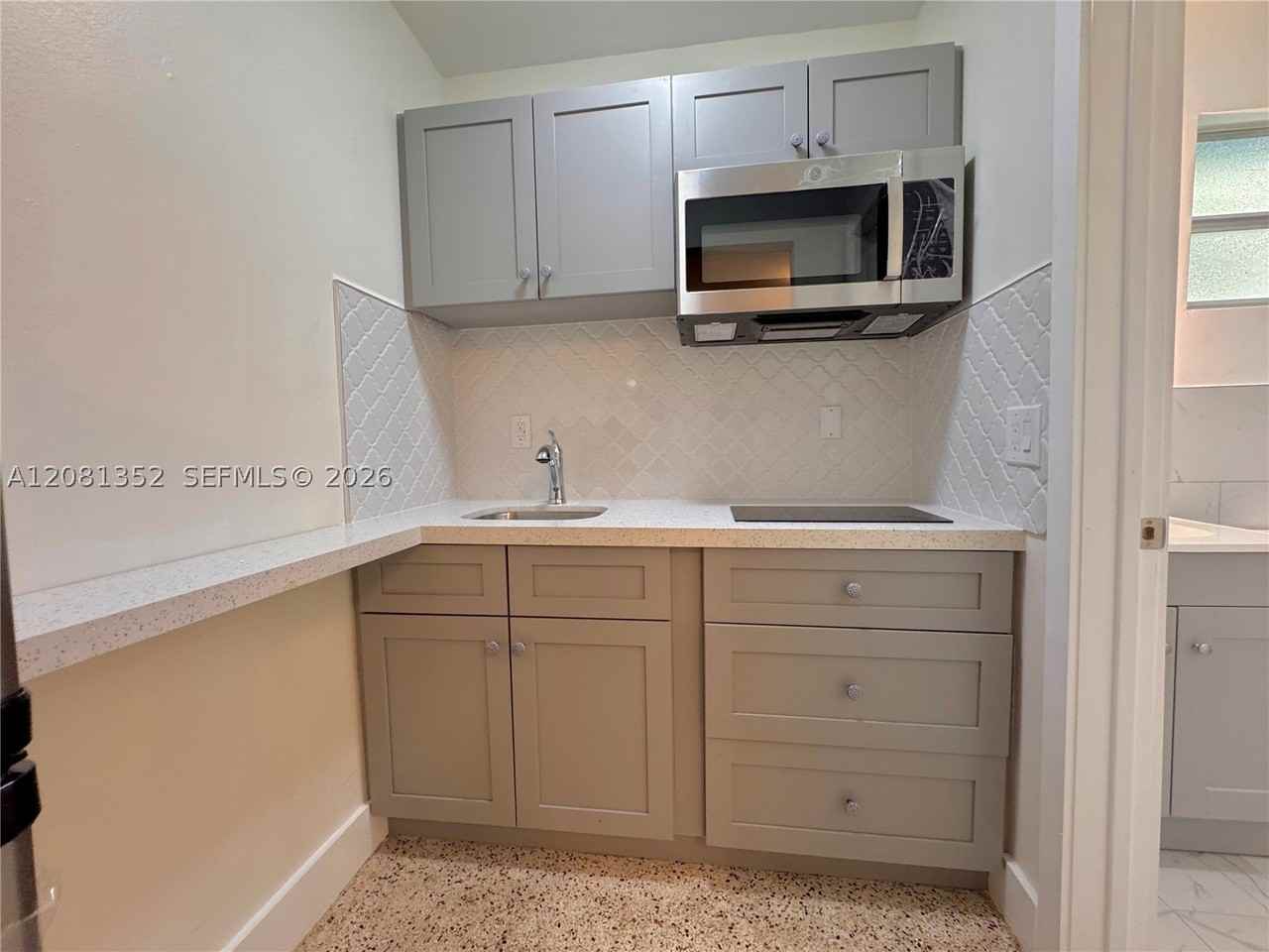 7137 Sw 22nd St #BACK - Photo 3 of 9