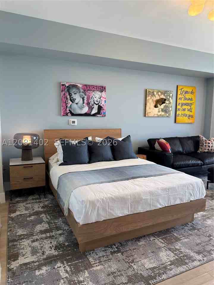90 NE 32nd #817 - Photo 6 of 16