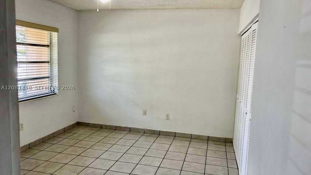 12888 Sw 53rd St - Photo 3 of 17