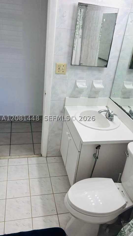 12888 Sw 53rd St - Photo 5 of 17