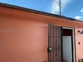 featured image of 115 Nw 193rd St #2