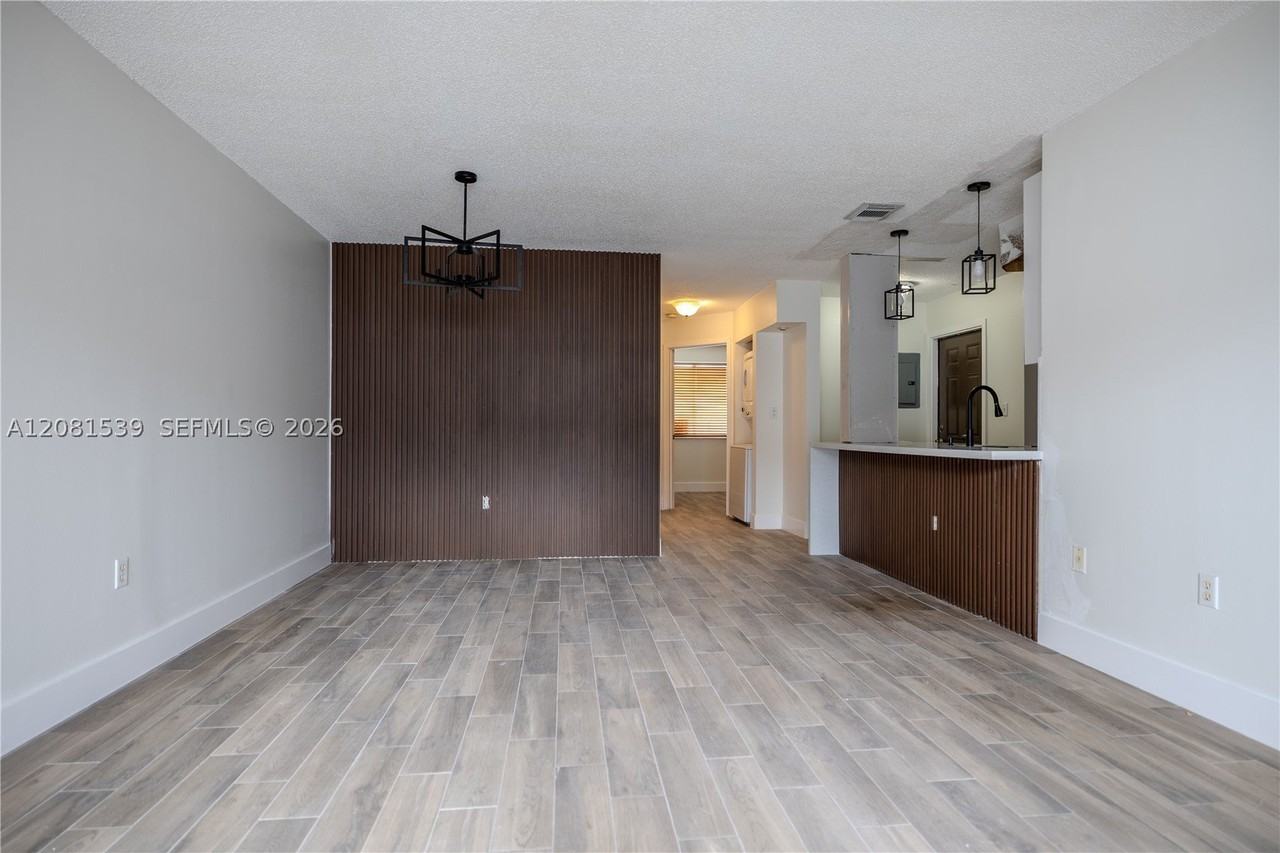 12527 Nw 11th Ln #204 - Photo 4 of 23
