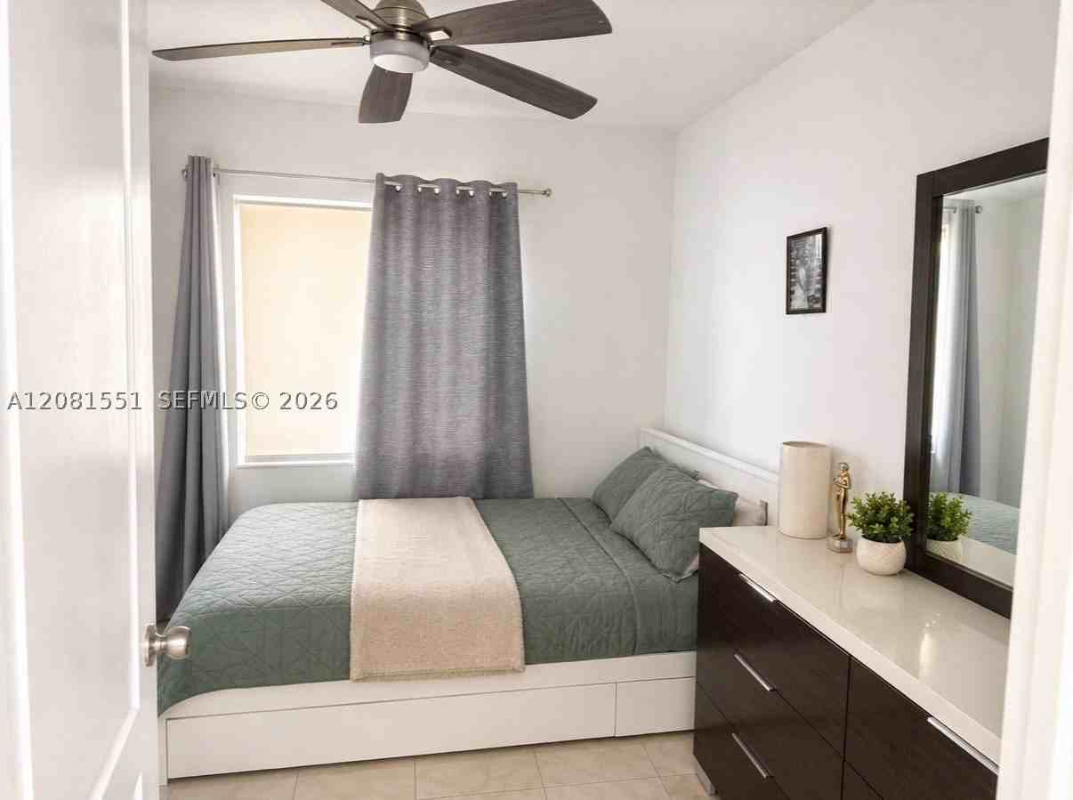 7983 Nw 186th Ter #0 - Photo 6 of 20