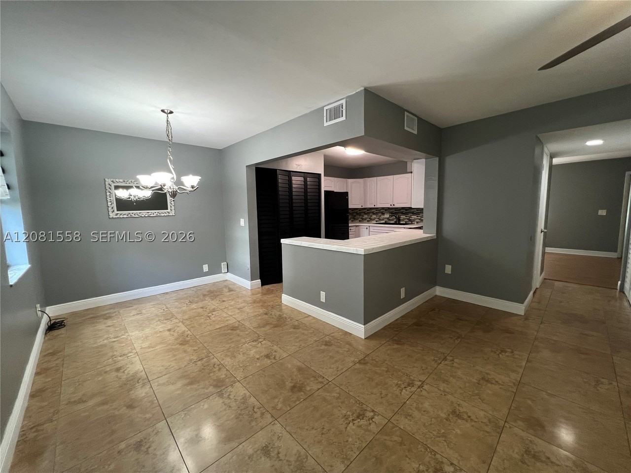 1854 Sw 81st Ter #6-17 - Photo 2 of 17