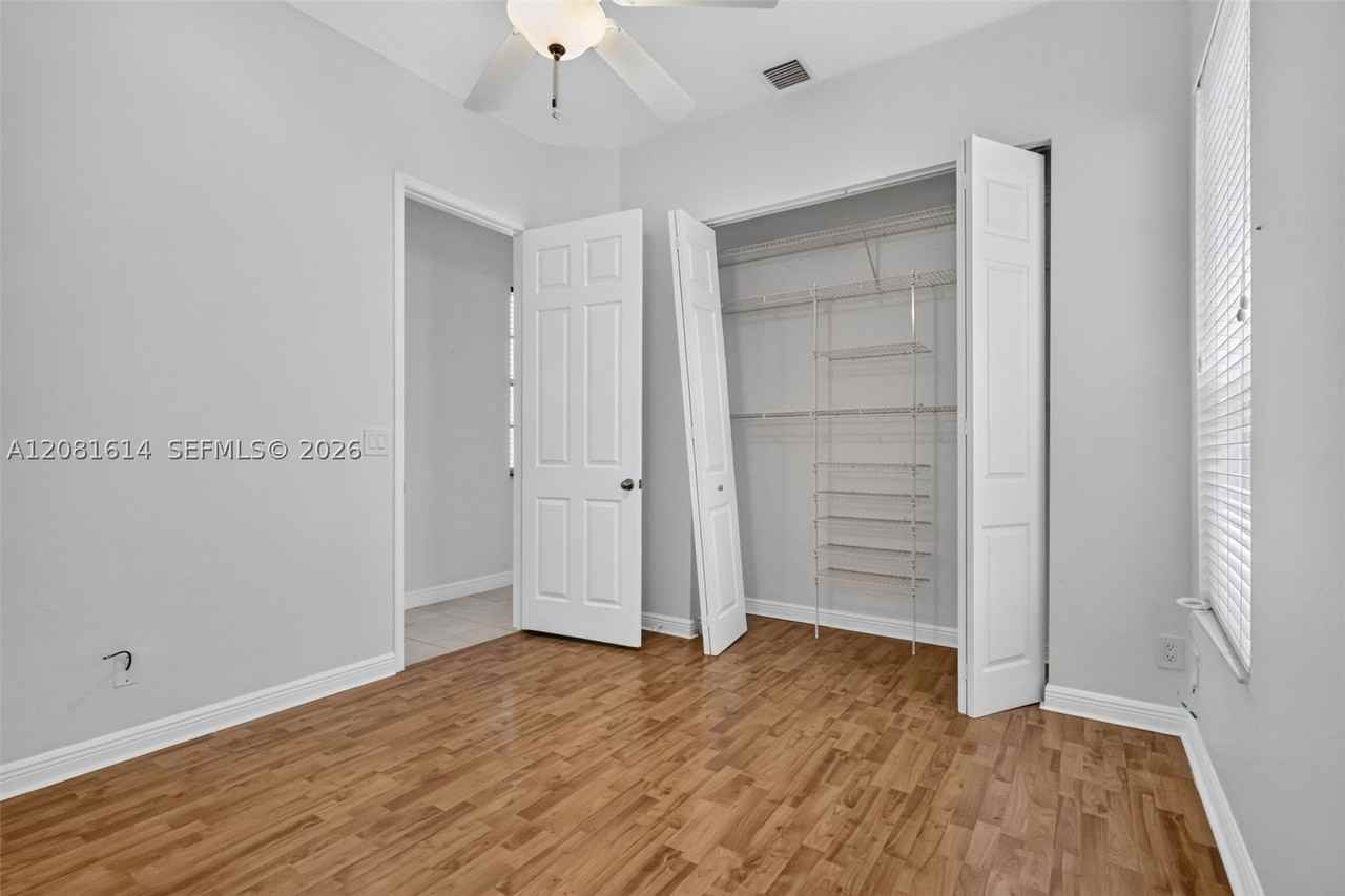 5659 Via De La Plata Cir - Photo 6 of 48