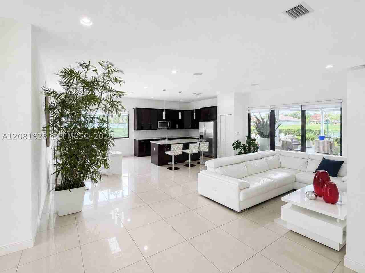 23037 Sw 108th Ct #23037 - Photo 4 of 18