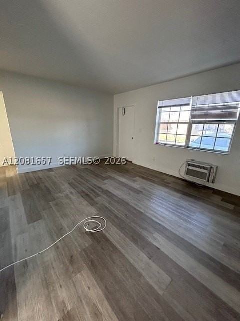822 Nw 7th Ter #3 - Photo 3 of 7