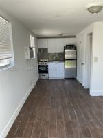 featured image of 2222 Van Buren St #28