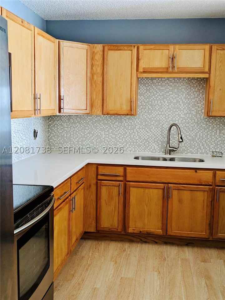14820 Naranja Lakes Blvd #D3F - Photo 6 of 13