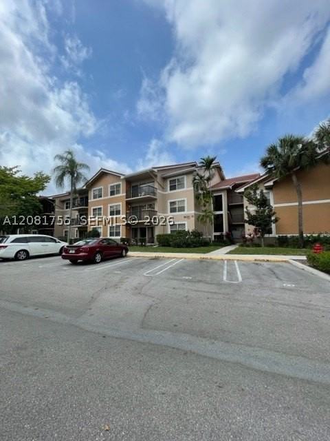 8721 Wiles Rd #208