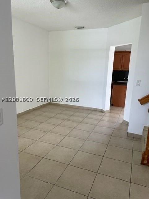 835 Ne 212th Ter #2 - Photo 3 of 20