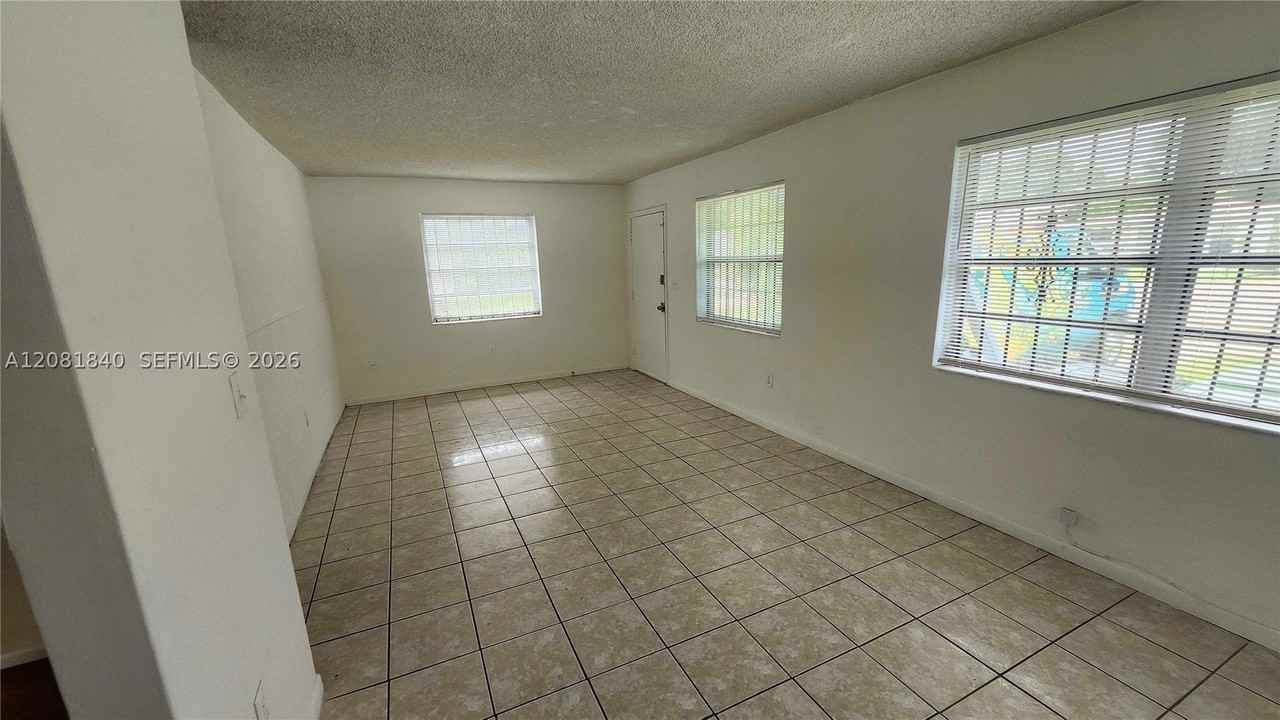 15813 Nw 38th Pl #15813 - Photo 5 of 15