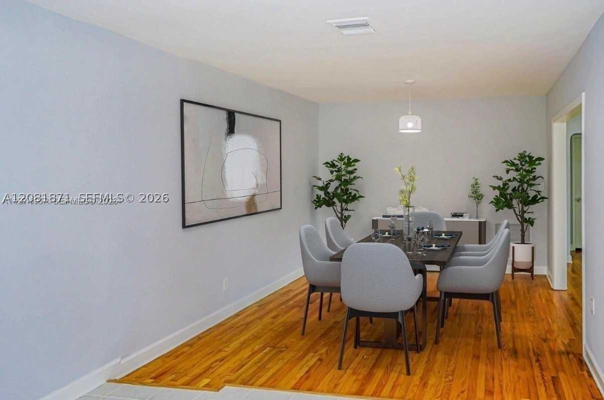 5911 Sw 6th St #2 - Photo 3 of 17
