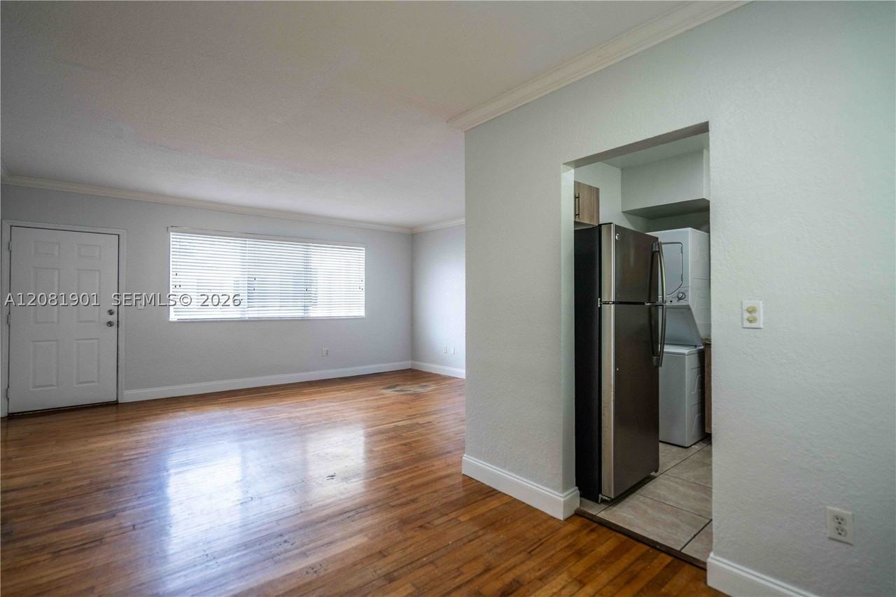 75 S Shore Dr #4B - Photo 6 of 16