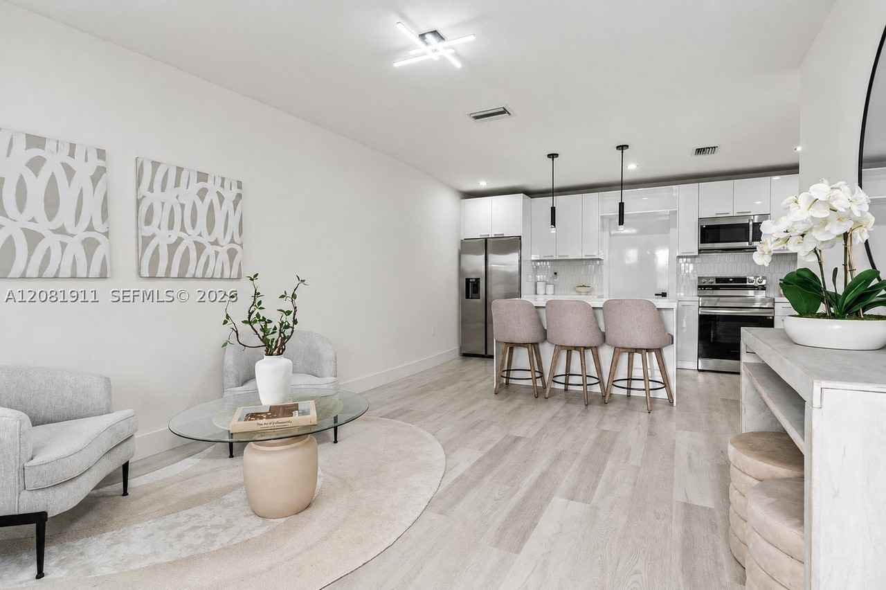 8501 Nw 31st Ave #A - Photo 3 of 11