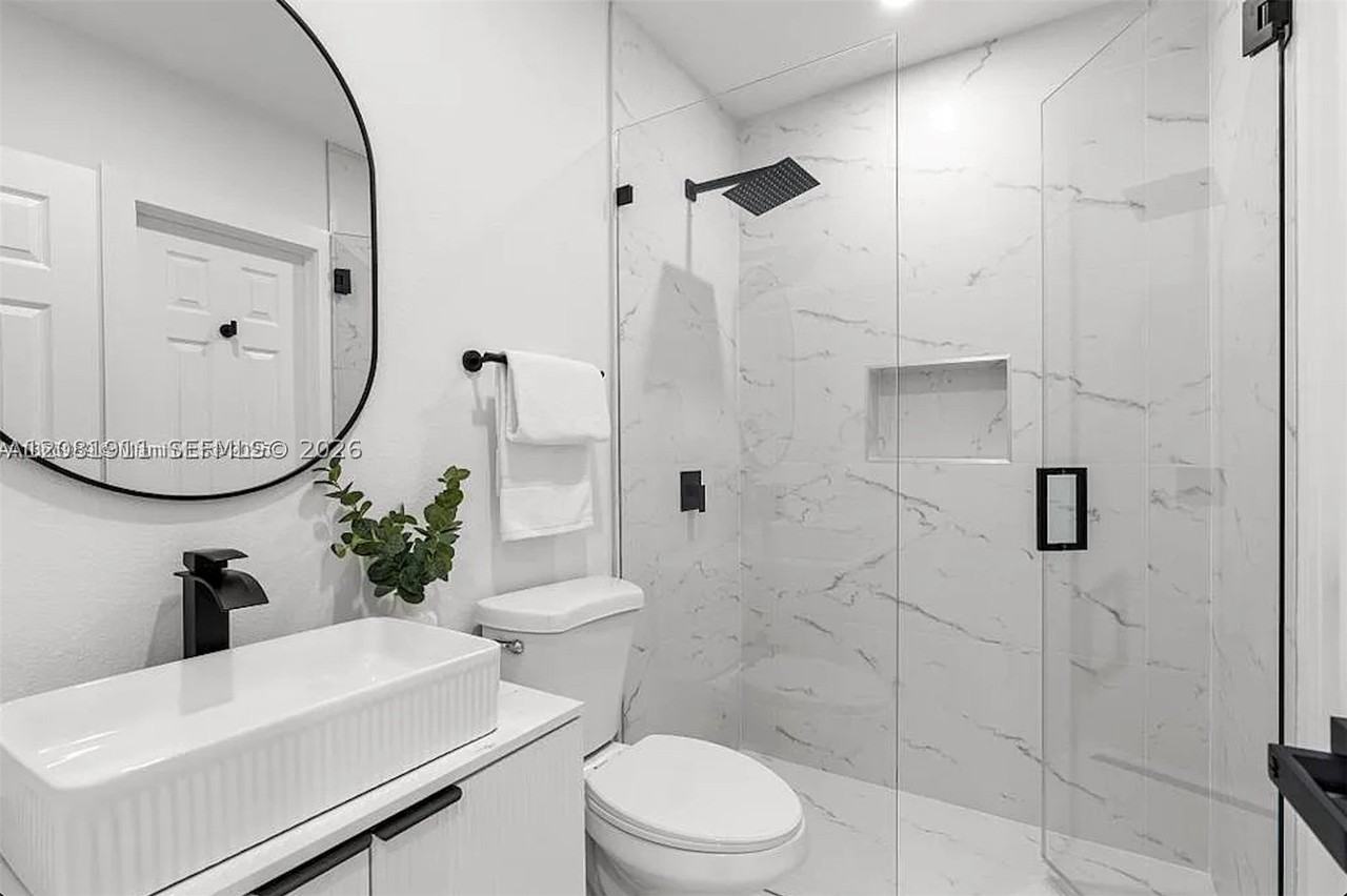 8501 Nw 31st Ave #A - Photo 5 of 11