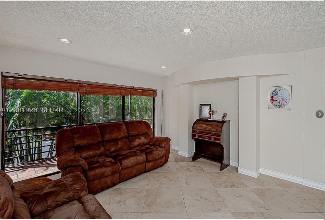 4000 N Hills Dr #29 - Photo 3 of 27