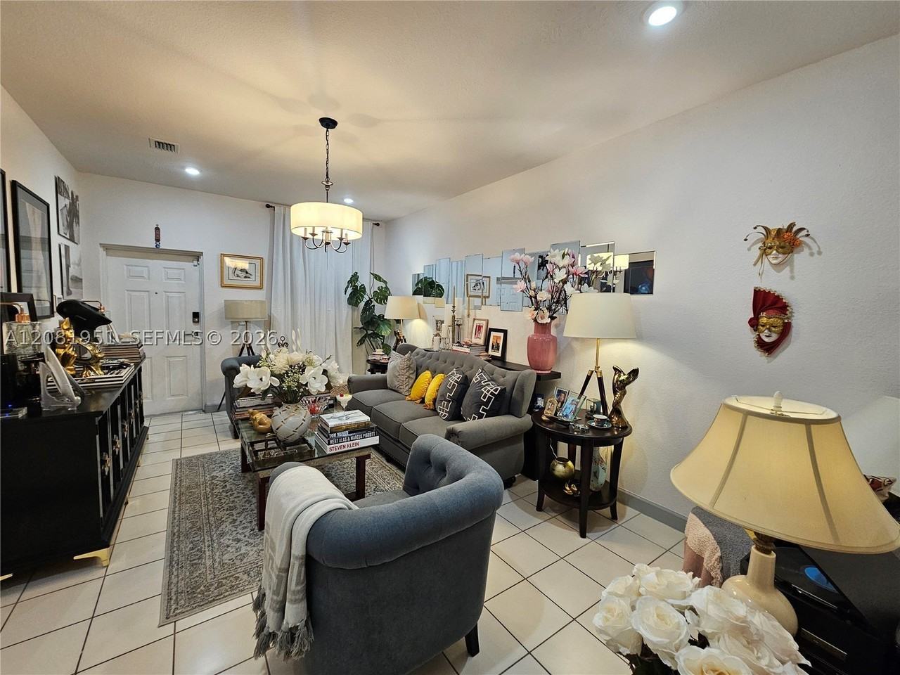 1661 Se 28th St #105 - Photo 2 of 26