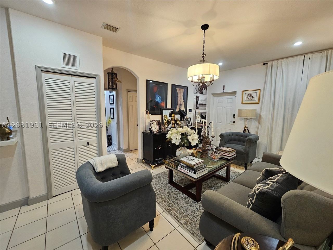 1661 Se 28th St #105 - Photo 3 of 26