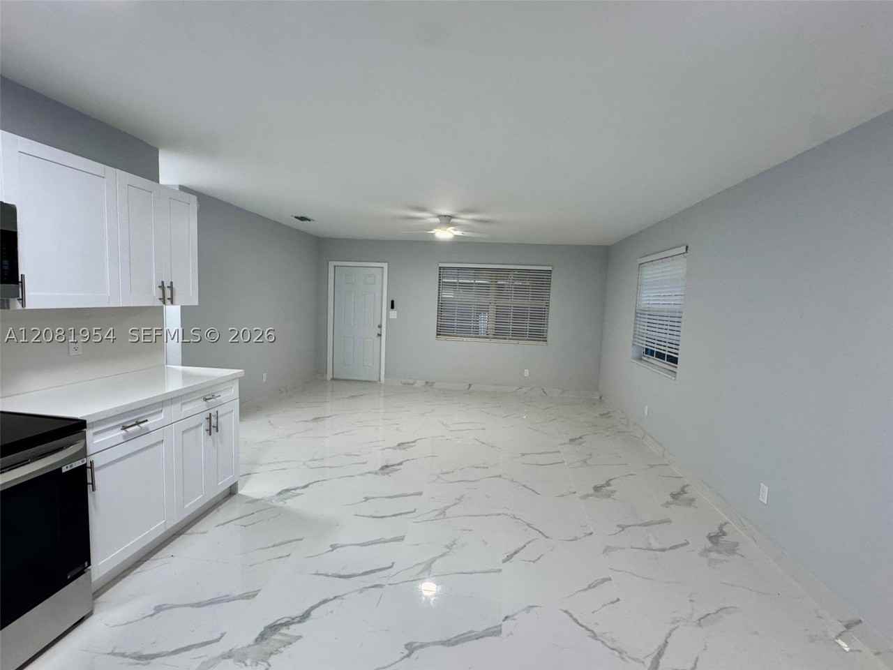 1529 Sw 22nd St #1 - Photo 2 of 11