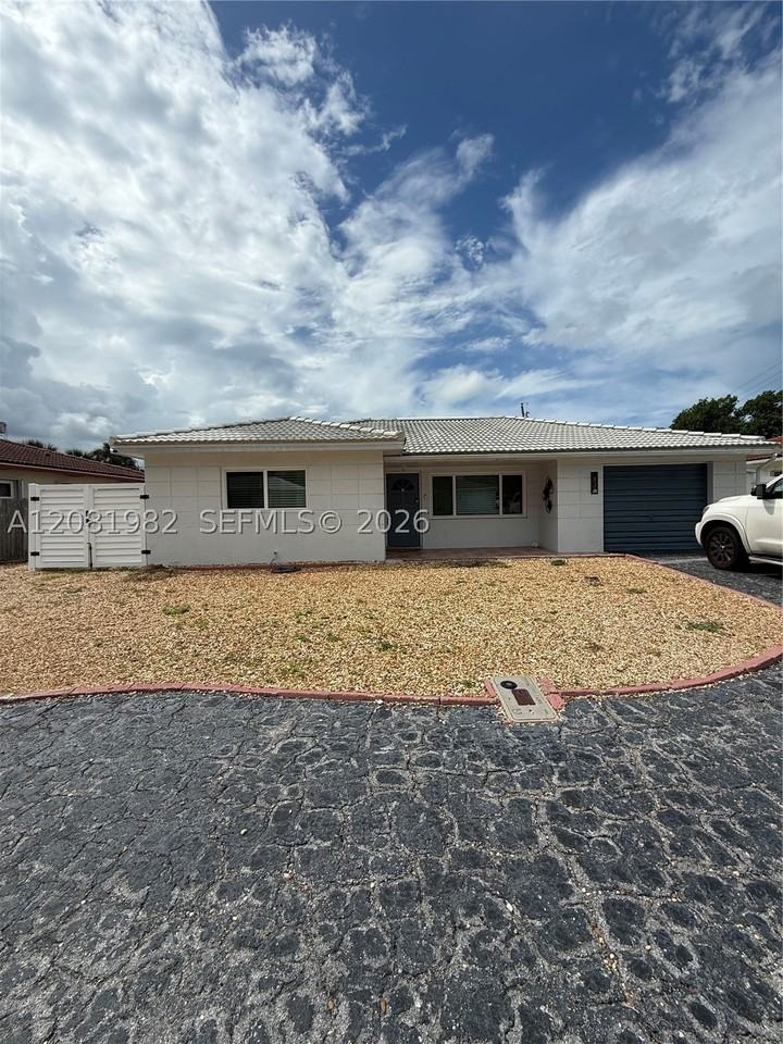 52 45th Ave - Photo 2 of 21