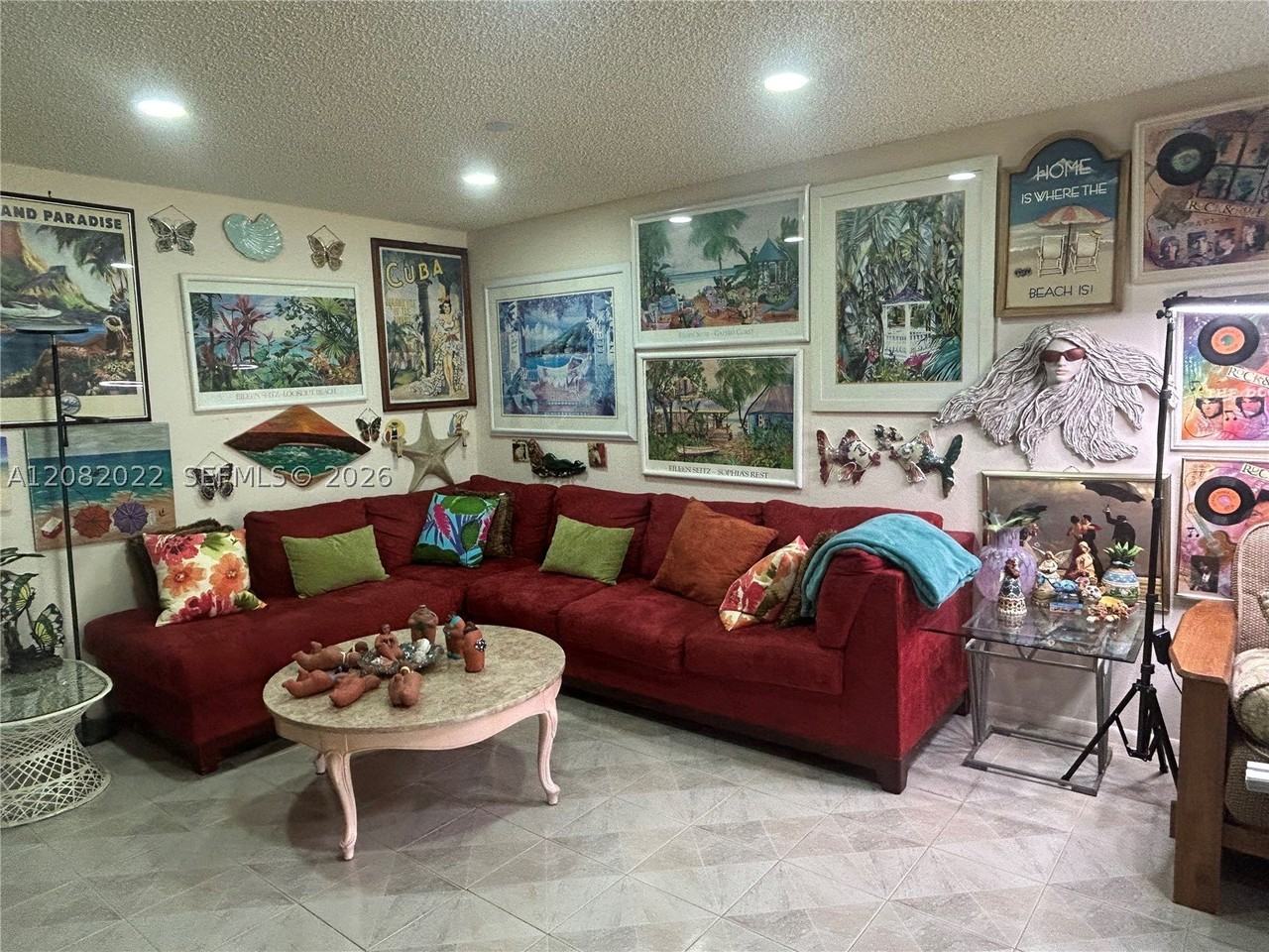 9205 Pecky Cypress Ln #8F - Photo 5 of 19