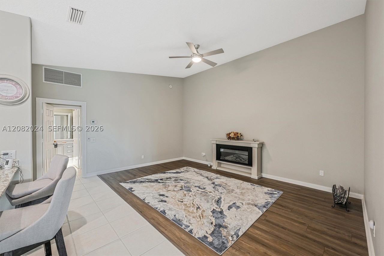 10733 Sw Elsinore Dr - Photo 6 of 23