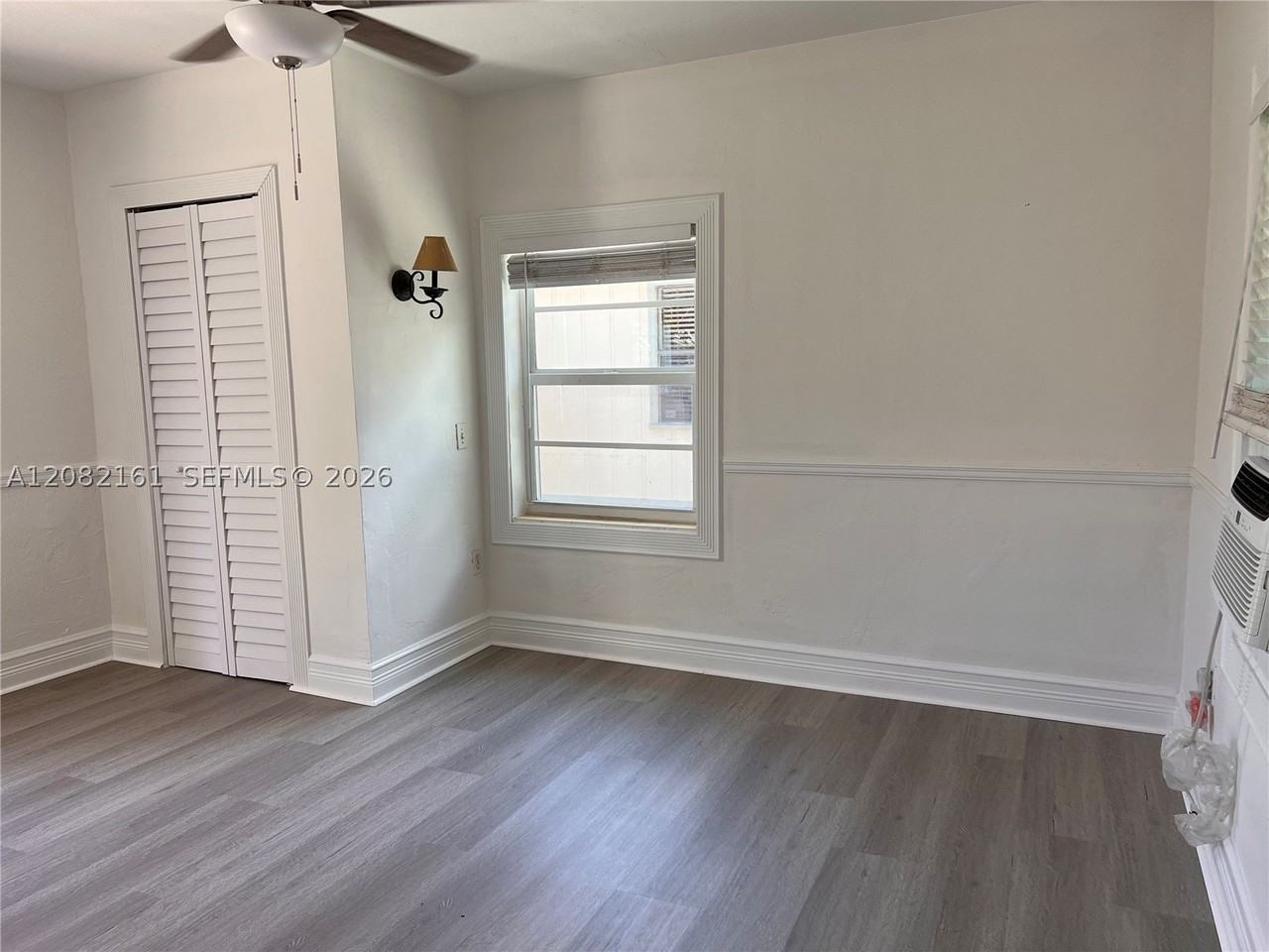 223 S J St #2 - Photo 2 of 10
