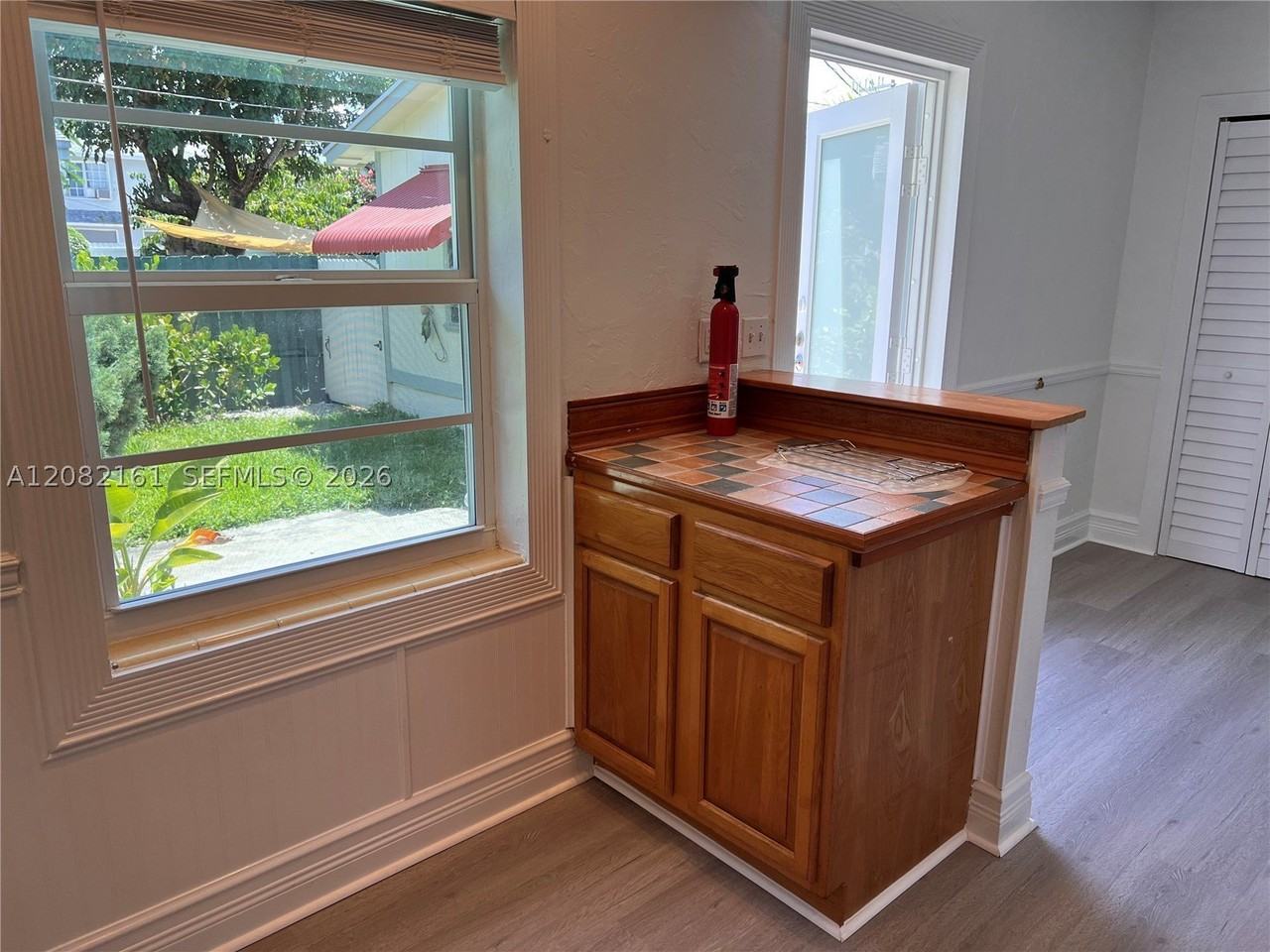 223 S J St #2 - Photo 7 of 10