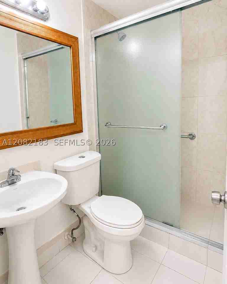 1811 Sw 107th Ave #2303 - Photo 4 of 6