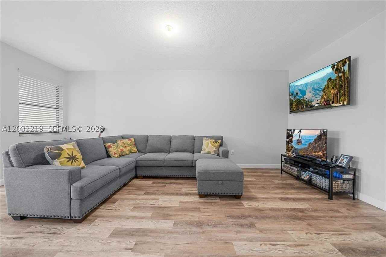 11287 Sw 239th St #0 - Photo 6 of 19