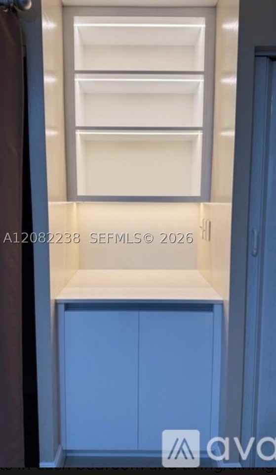 6800 Sw 9th St #B - Photo 6 of 10