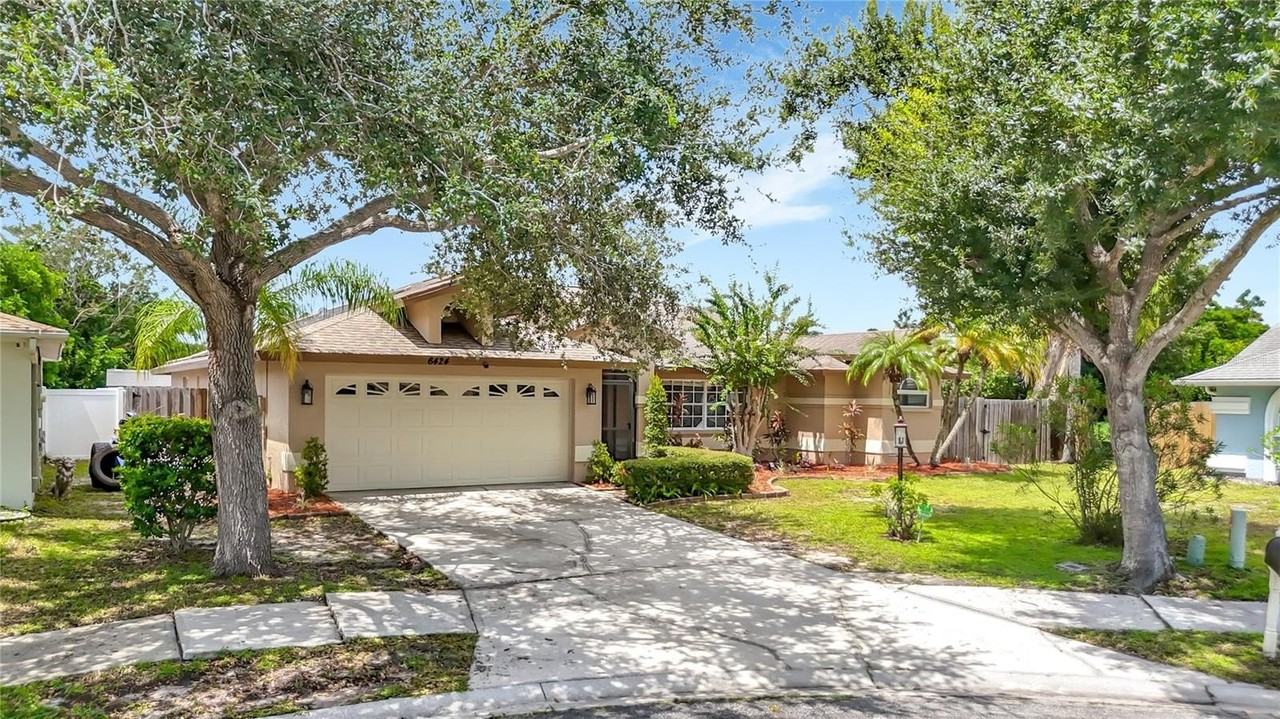 6424 Easy Goer Ct - Photo 3 of 31