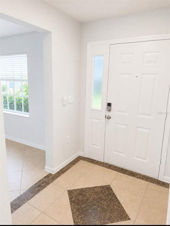 6424 Easy Goer Ct - Photo 5 of 31