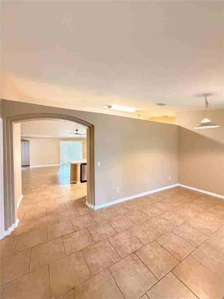63 Richmond Dr - Photo 2 of 31