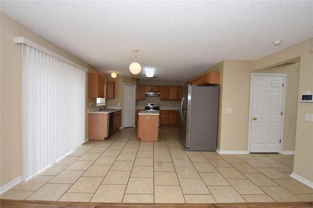 27 Riverdale Ln - Photo 7 of 33