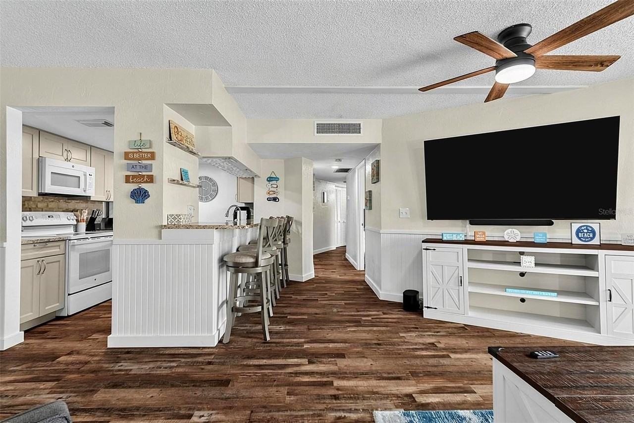 3600 S Ocean Shore Blvd - Photo 7 of 29
