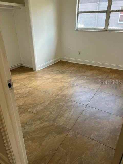 1227 Se 19th Ter - Photo 6 of 13
