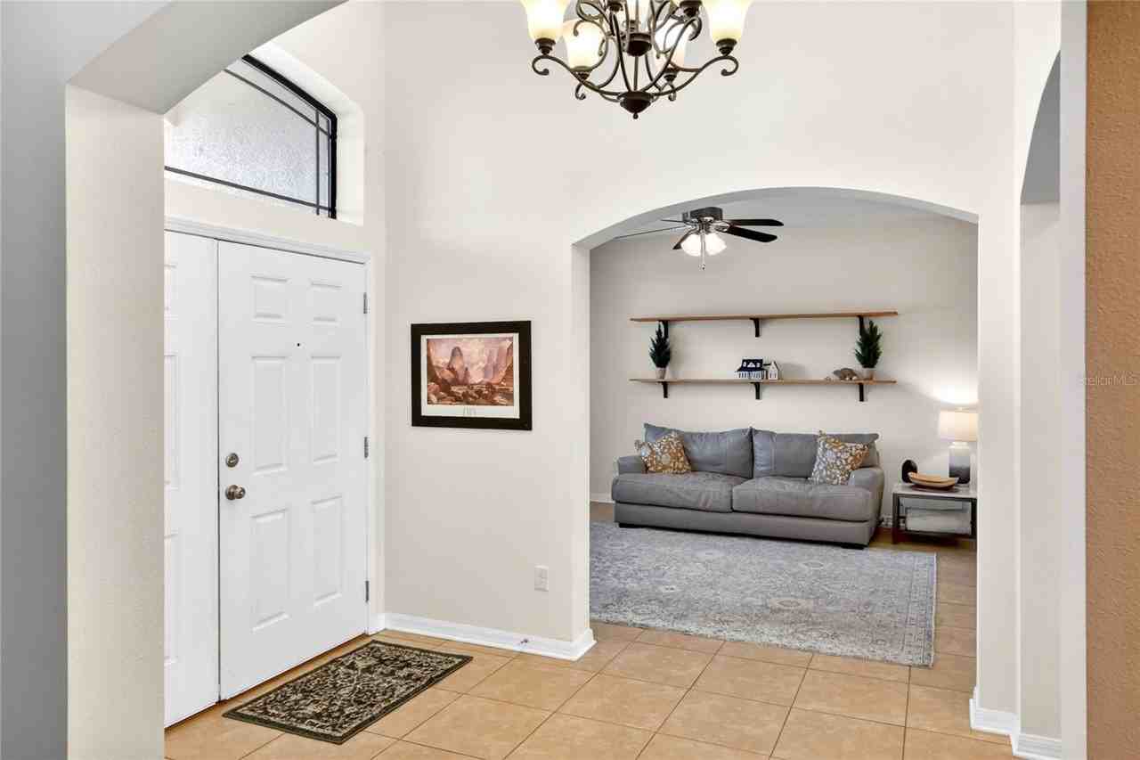 3935 Sunset Lake Dr - Photo 7 of 50