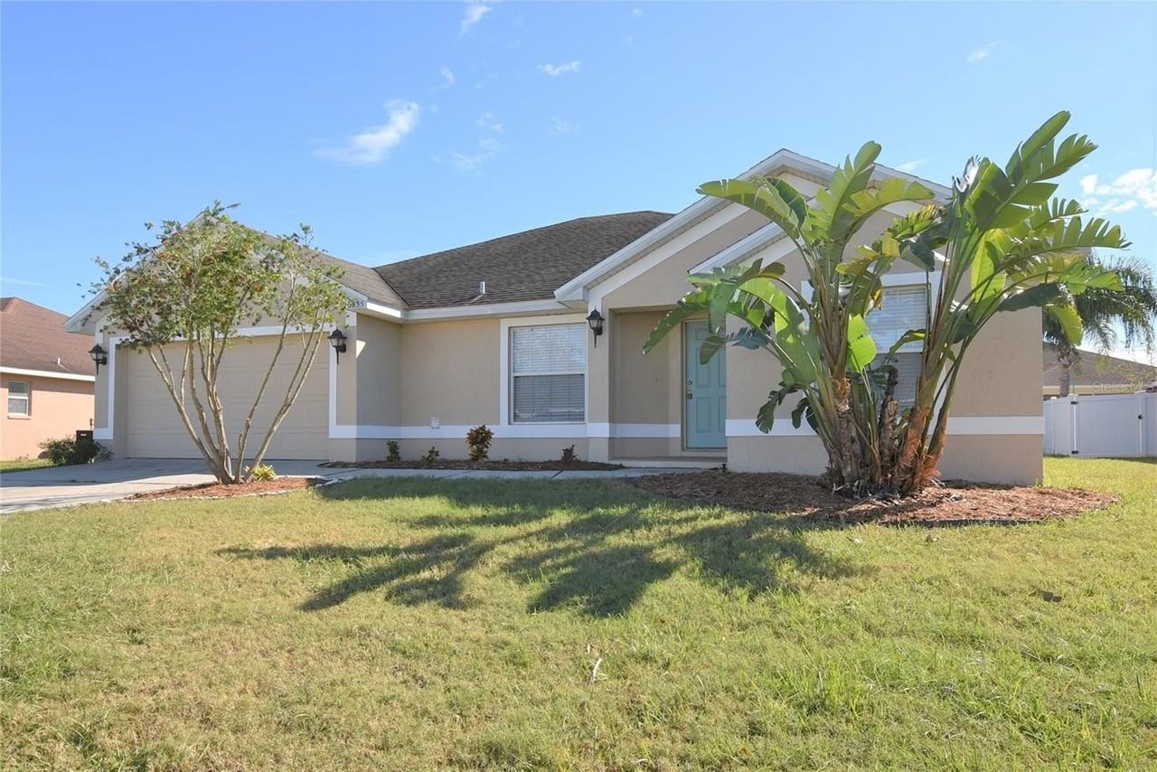 6835 Hunters Crossing Blvd - Photo 3 of 22
