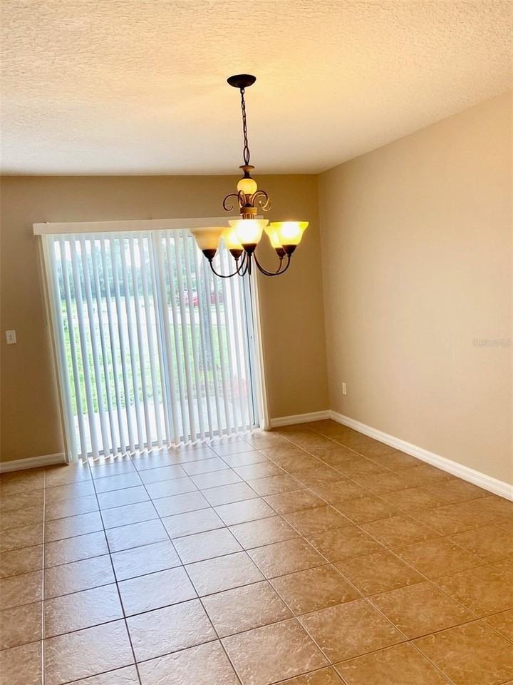 2539 Aventurine St - Photo 6 of 24